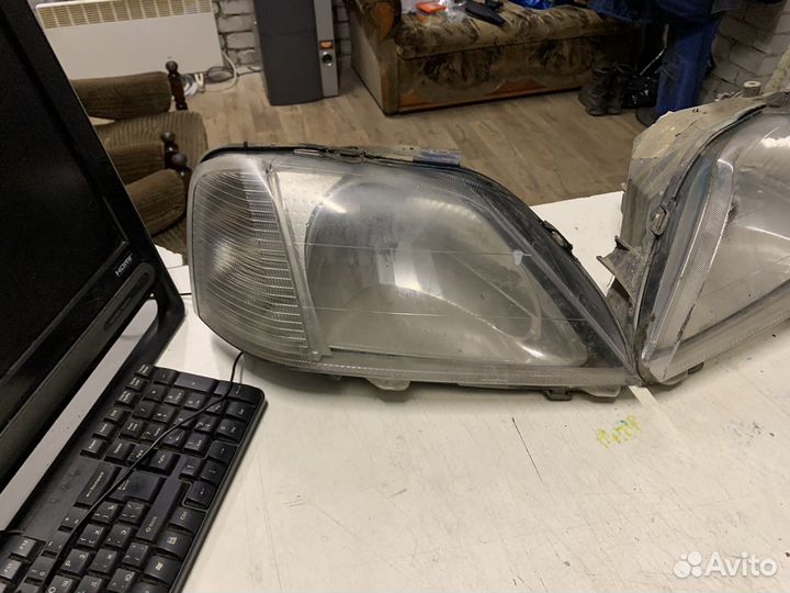 Фара правая Renault Logan 1 до 2009г