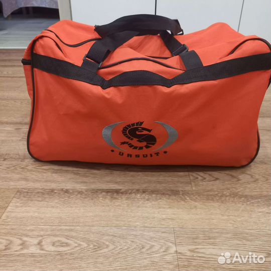 Гидрокостюм сухарь