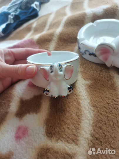 Пепельница слоны