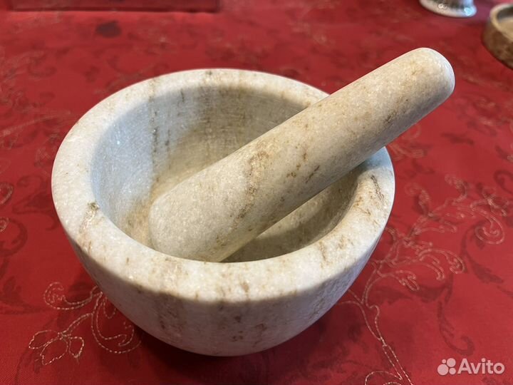 Ступка с пестиком мраморная