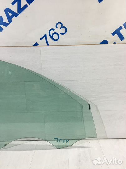 Стекло двери перед прав KIA optima 3 2.4 ат седан