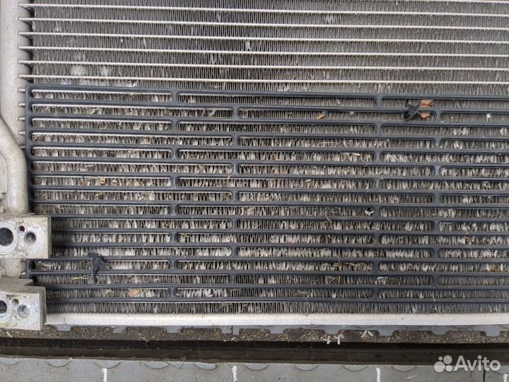 Радиатор кондиционера Volkswagen Jetta 6