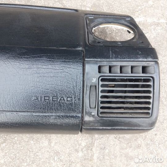 Торпеда(панель ) VW пасат б4