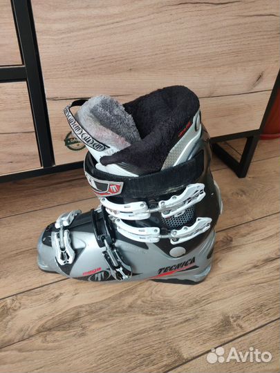 Горнолыжные ботинки Technica