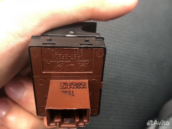 Блок стеклоподъемника Skoda (VAG-1Z09598583X1 )