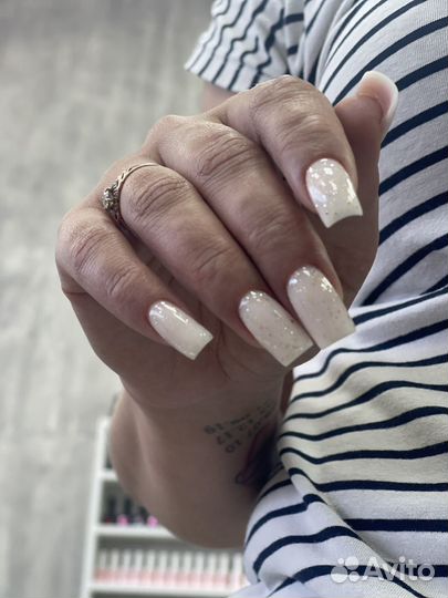 Маникюр педикюр гель лак