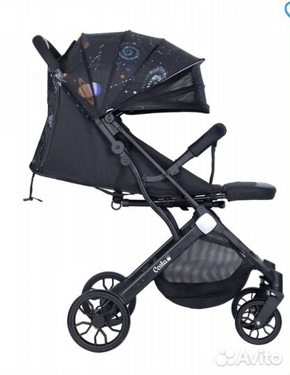 Прогулочная коляска космос