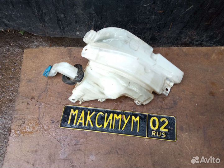 Бачок омывателя Audi A8 D3