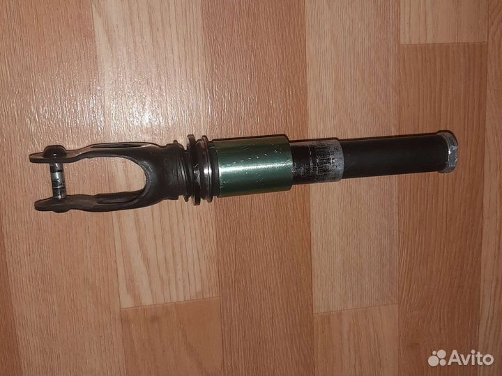 Запчасти на трюковой самокат