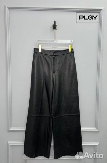 Элегантный образ: комплект женских вещи в едином с