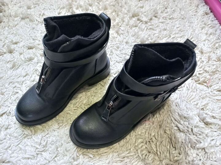 Ботинки женские 36 размер