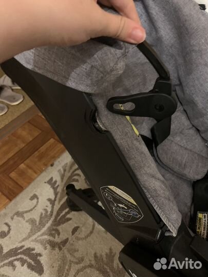 Коляска автолюлька