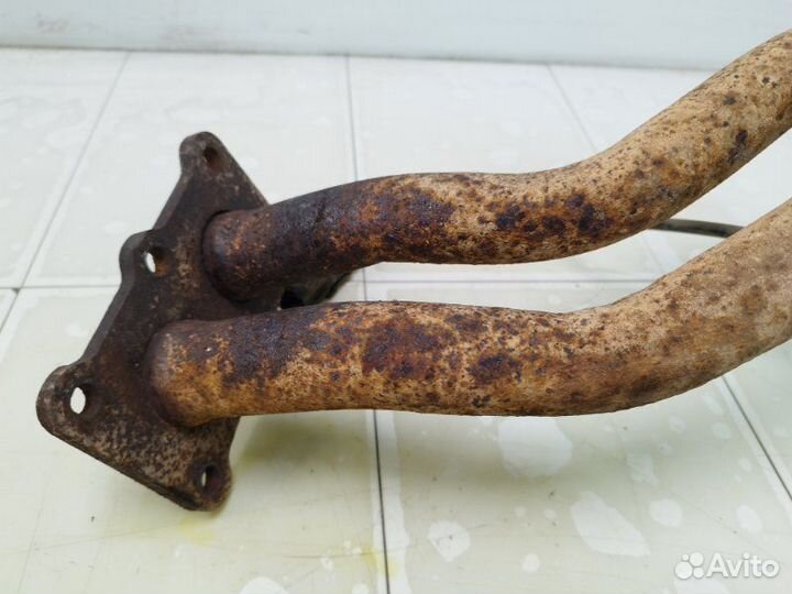 Труба глушителя приемная Лада 2112 2001