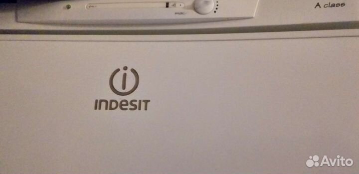 Холодильник indesit CA140G.016