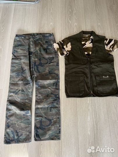 Костюм брюки, жилетка и футболка легкий