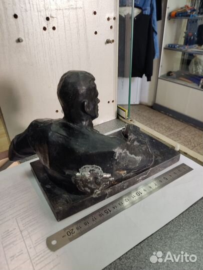 Бюст Владимир Маяковский СССР