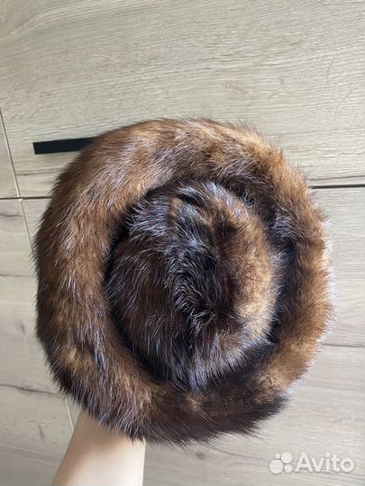Шапка зимняя меховая женская