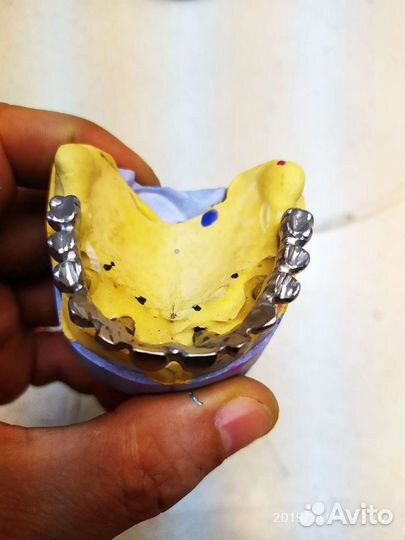 Зубной техник, керамист