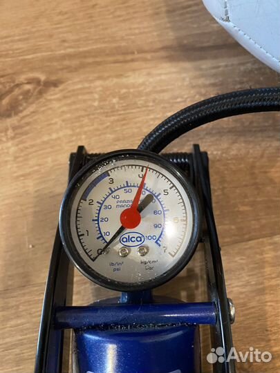 Насос для велосипеда с манометром