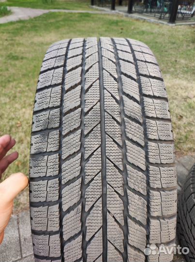 Toyo Observe Garit KX 225/50 R17 94Q