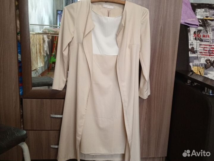 Платье женское