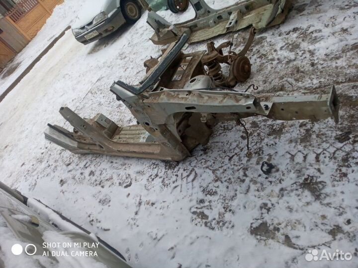 Лонжерон четверть с порогом правый Ford Focus 1