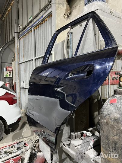 Дверь заднюю левую мерседес mercedes GLE ML 166