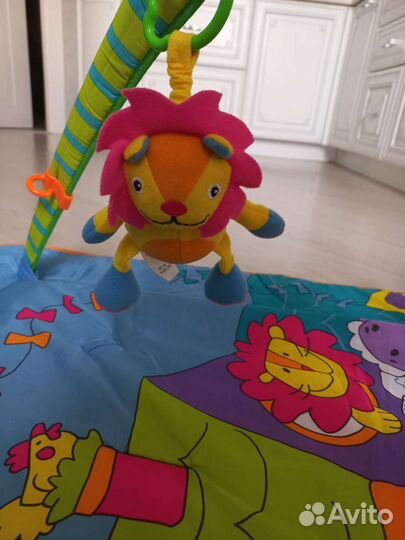 Развивающий коврик tiny love