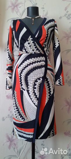 Платье,42р. Новое