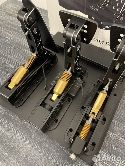 Педали Moza Racing CRP