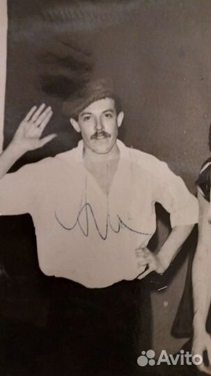 Фото с автографами группы 