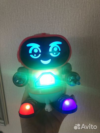 Игрушка робот новый