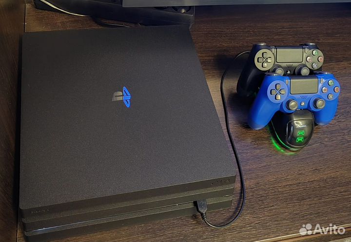 Sony Playstation 4 Pro 1TB