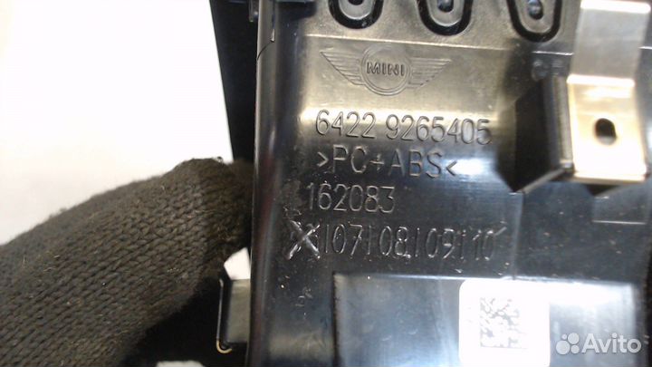 Дефлектор обдува салона Mini Cooper (F56) 2013, 20