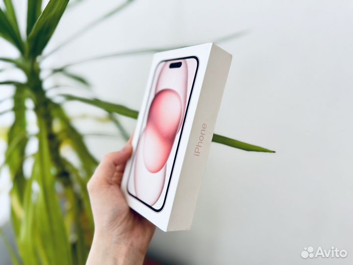 iPhone 15, 256 ГБ