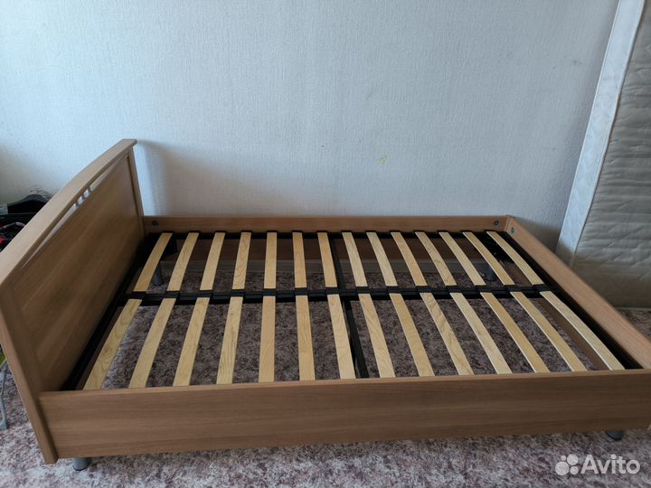 Кровать 120 на 200 бу