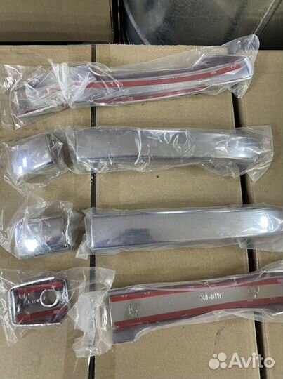 Накладки хромированные на дверные ручки Highlander