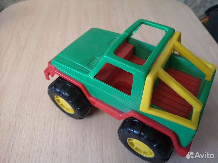 Внедорожник