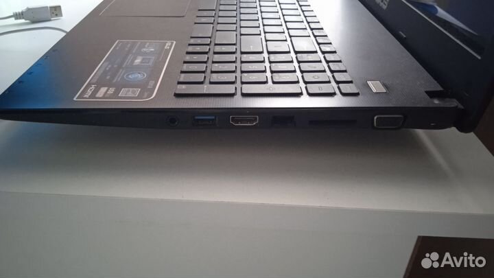 Ноутбук asus