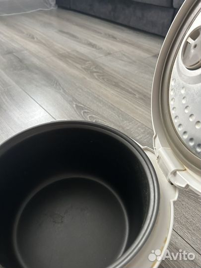 Мультиварка redmond