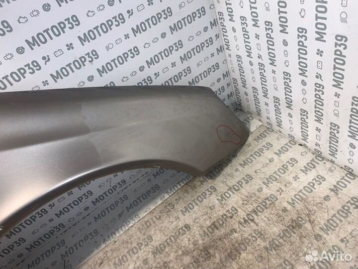 Крыло переднее правое Mercedes-Benz E-Class W211