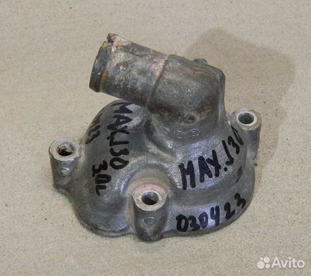 Крышка термостата Nissan Maxima J30 3.0