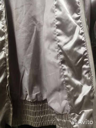 Ветровка для девочки