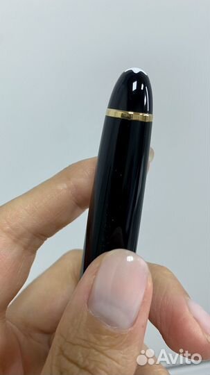 Montblanc ручка