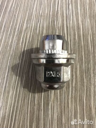 Оригинальные гайки колес Mitsubishi, Toyota,kia