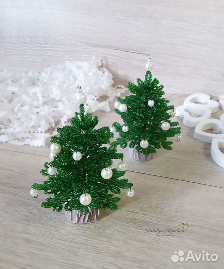 Ёлочка из бисера