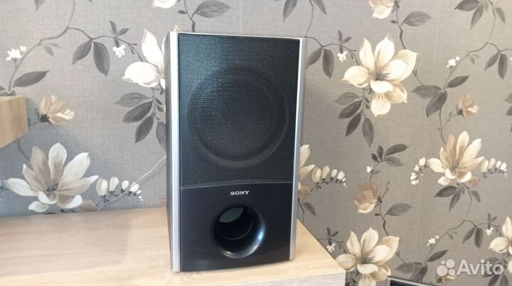 Домашний кинотеатр 5.1 Sony DAV-DZ570M