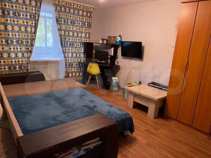 2-к. квартира, 52 м², 2/5 эт.