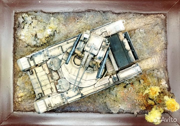 Коллекционная миниатюра бмпт 