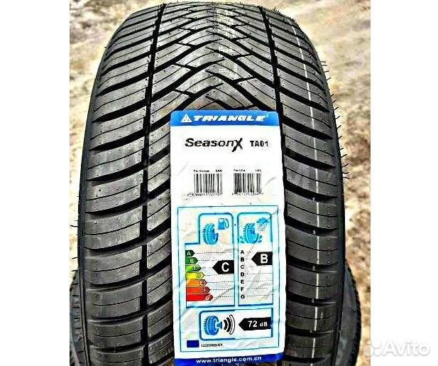 Triangle SeasonX TA01 235/45 R17 97W